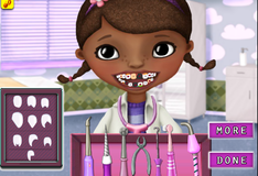 Игра Доктор Плюшева у дантиста